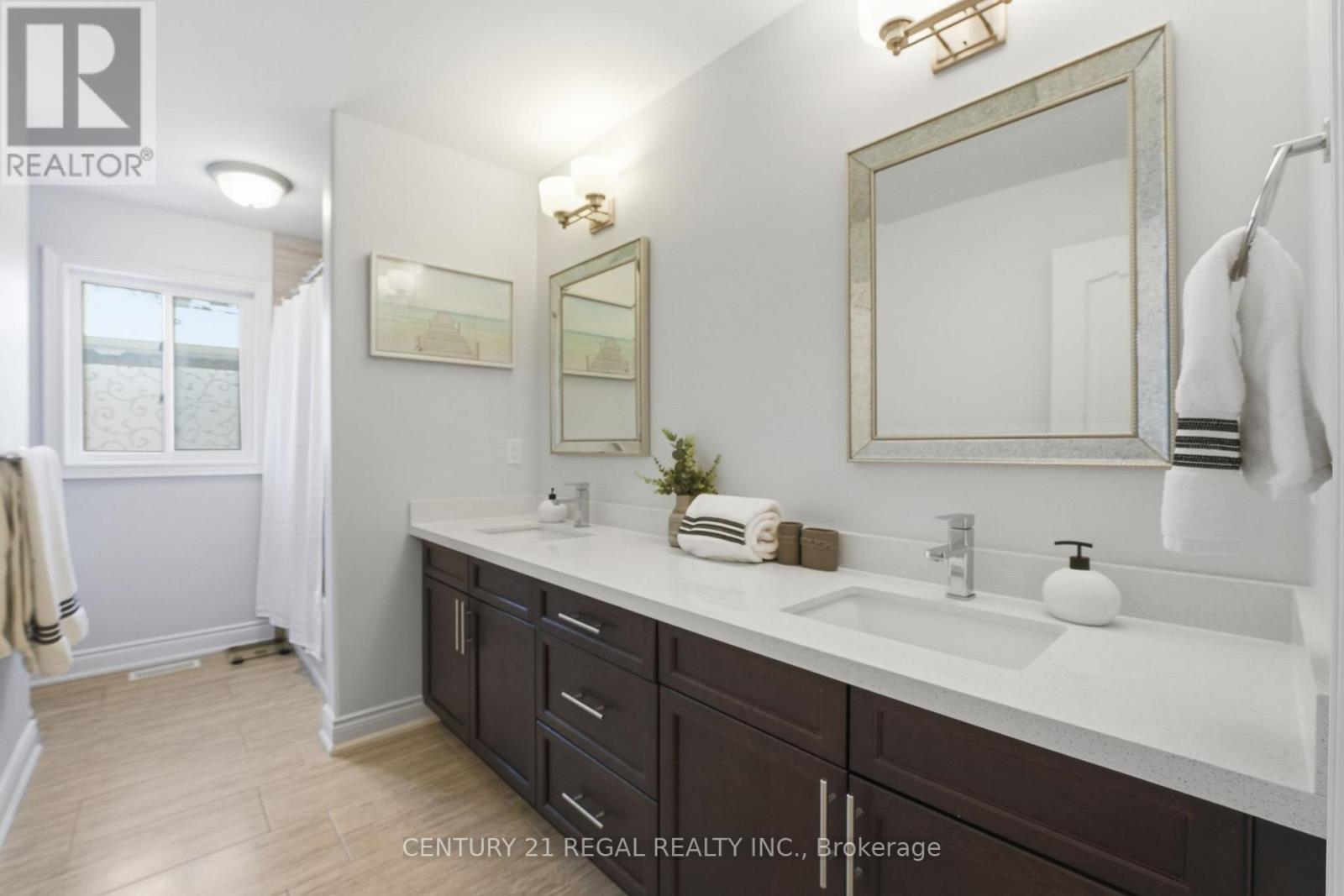 28 Tim Jacobs Drive, Georgina, Ontario  L4P 0G5 - Photo 21 - N12991226