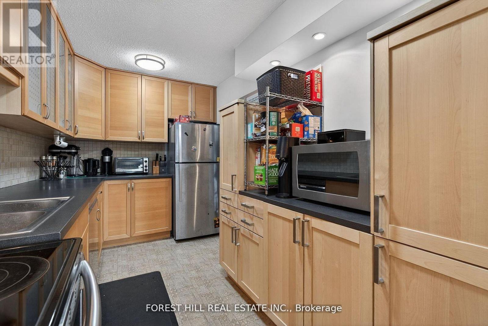 302 - 180 Dudley Avenue, Markham, Ontario  L3T 4X2 - Photo 9 - N12991254