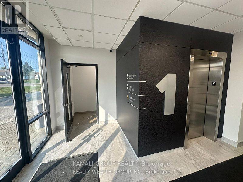 Interior Office - 1135 Stellar Drive, Newmarket, Ontario  L3Y 7B8 - Photo 7 - N12991258