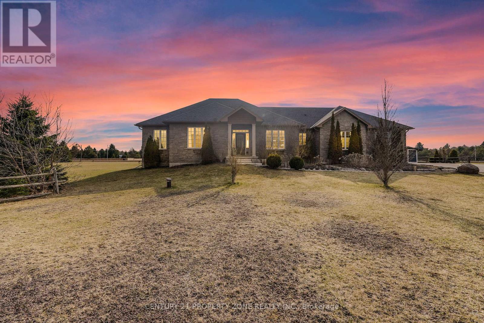 2 Harry Parker Place, Adjala-Tosorontio, Ontario  L0M 1J0 - Photo 4 - N12991272