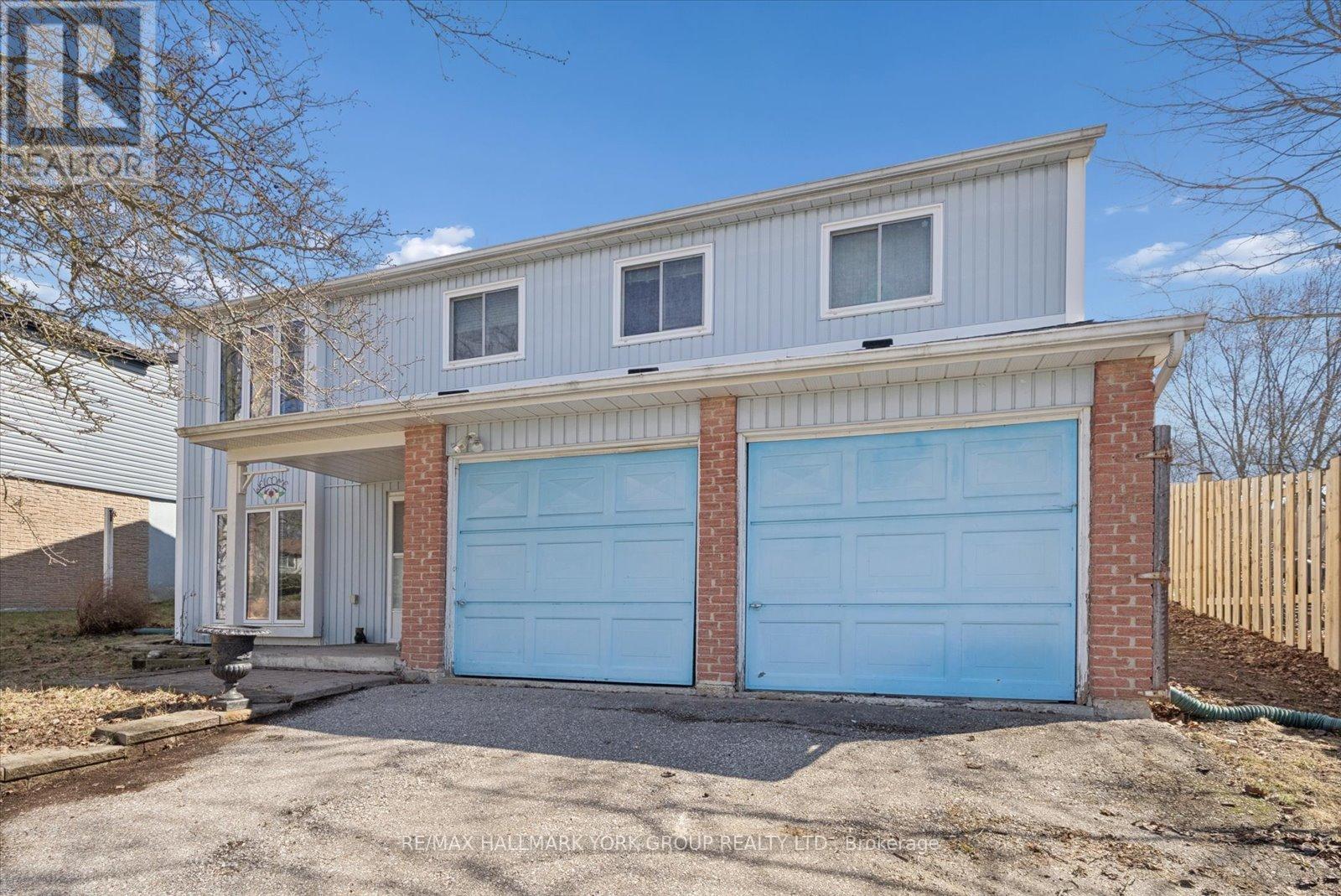 47 Holland River Boulevard, East Gwillimbury, Ontario  L9N 1C4 - Photo 2 - N12991362