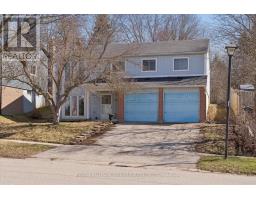 47 HOLLAND RIVER BOULEVARD, East Gwillimbury, Ontario