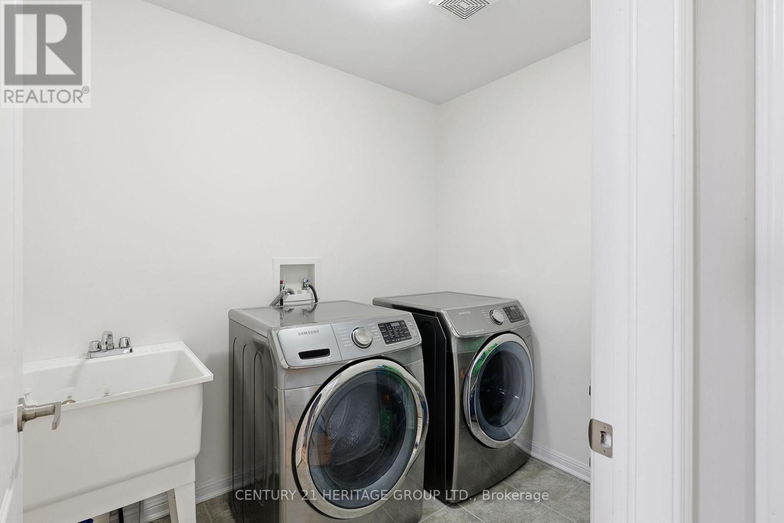 40 Cliff Gunn Road, Newmarket, Ontario  L3X 3J8 - Photo 16 - N12991372