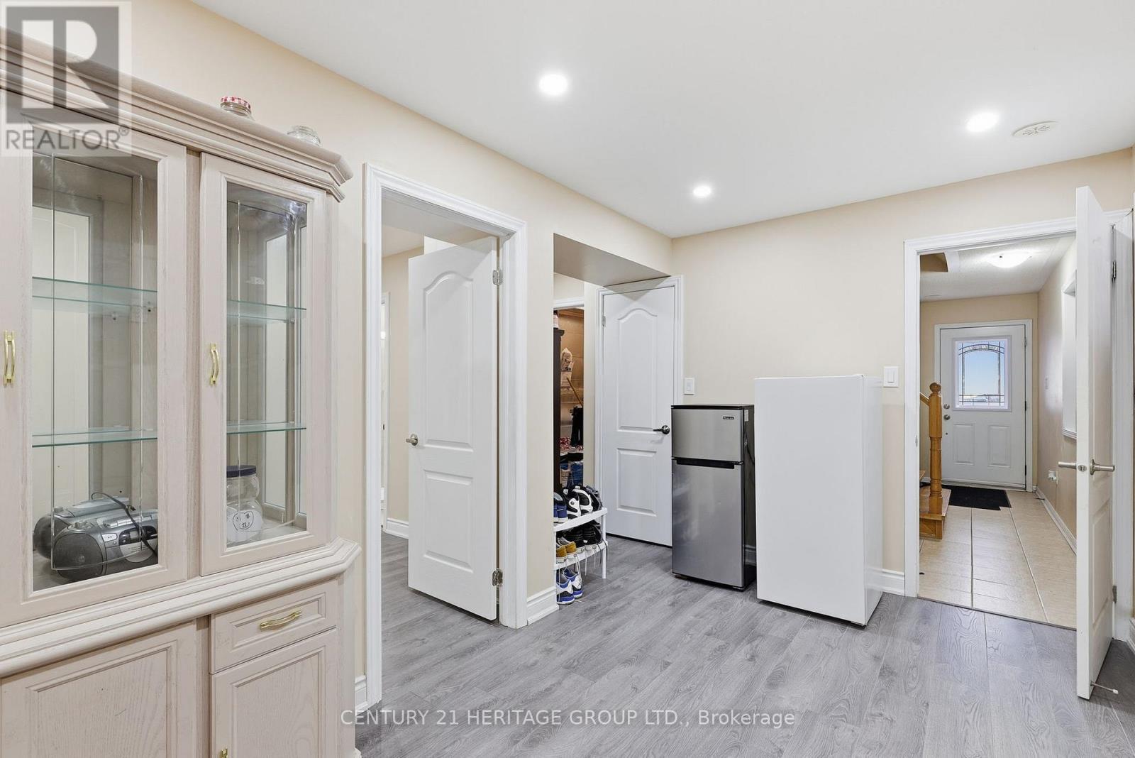 40 Cliff Gunn Road, Newmarket, Ontario  L3X 3J8 - Photo 21 - N12991372