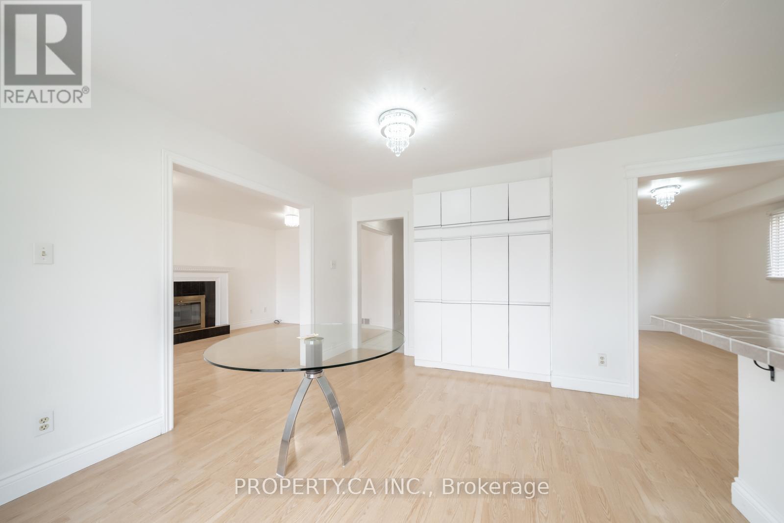 87 O'connor Crescent, Richmond Hill, Ontario  L4C 7N9 - Photo 10 - N12991376