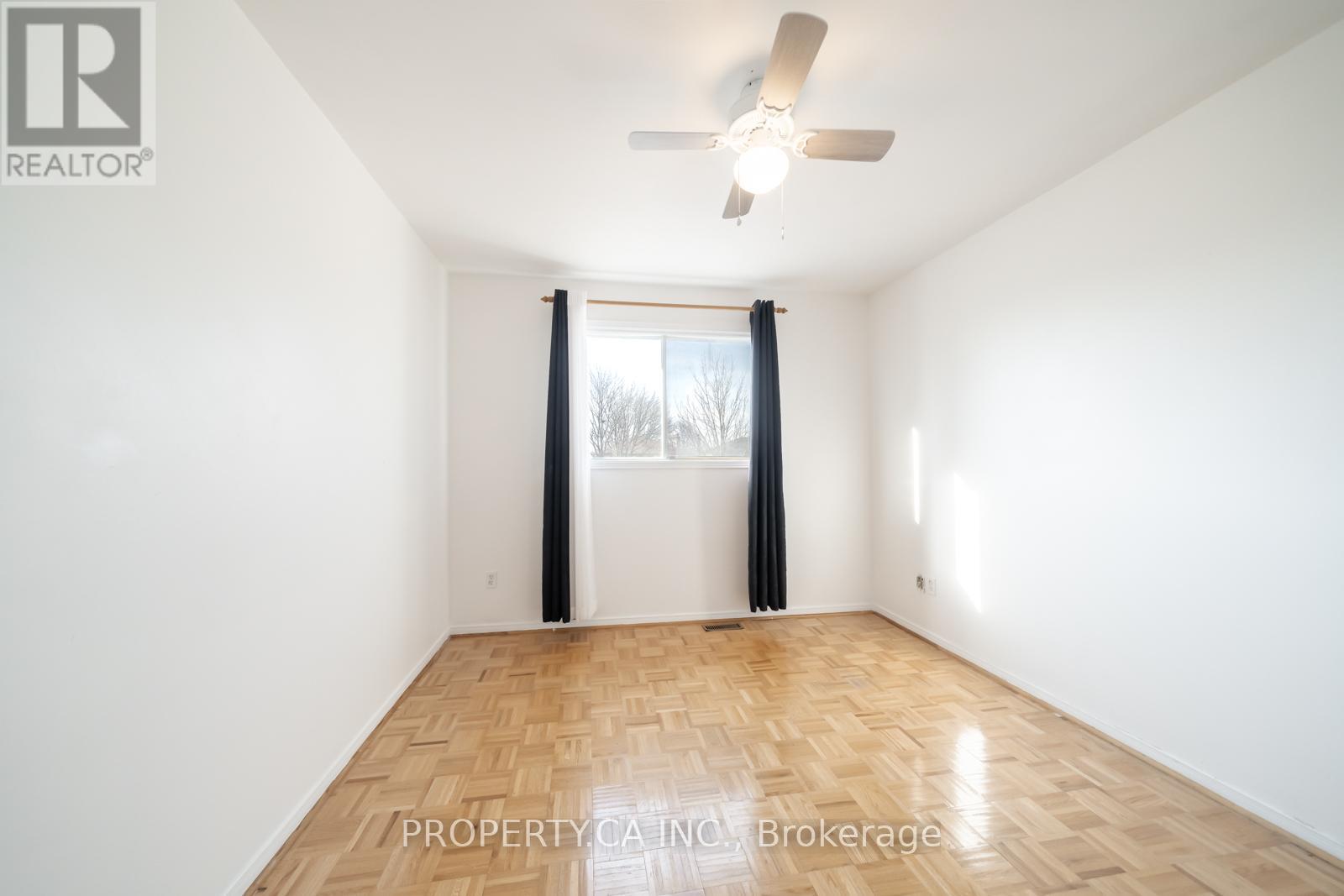 87 O'connor Crescent, Richmond Hill, Ontario  L4C 7N9 - Photo 21 - N12991376