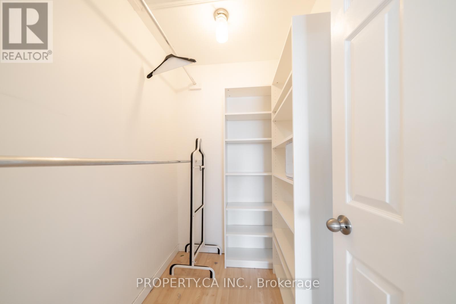 87 O'connor Crescent, Richmond Hill, Ontario  L4C 7N9 - Photo 27 - N12991376