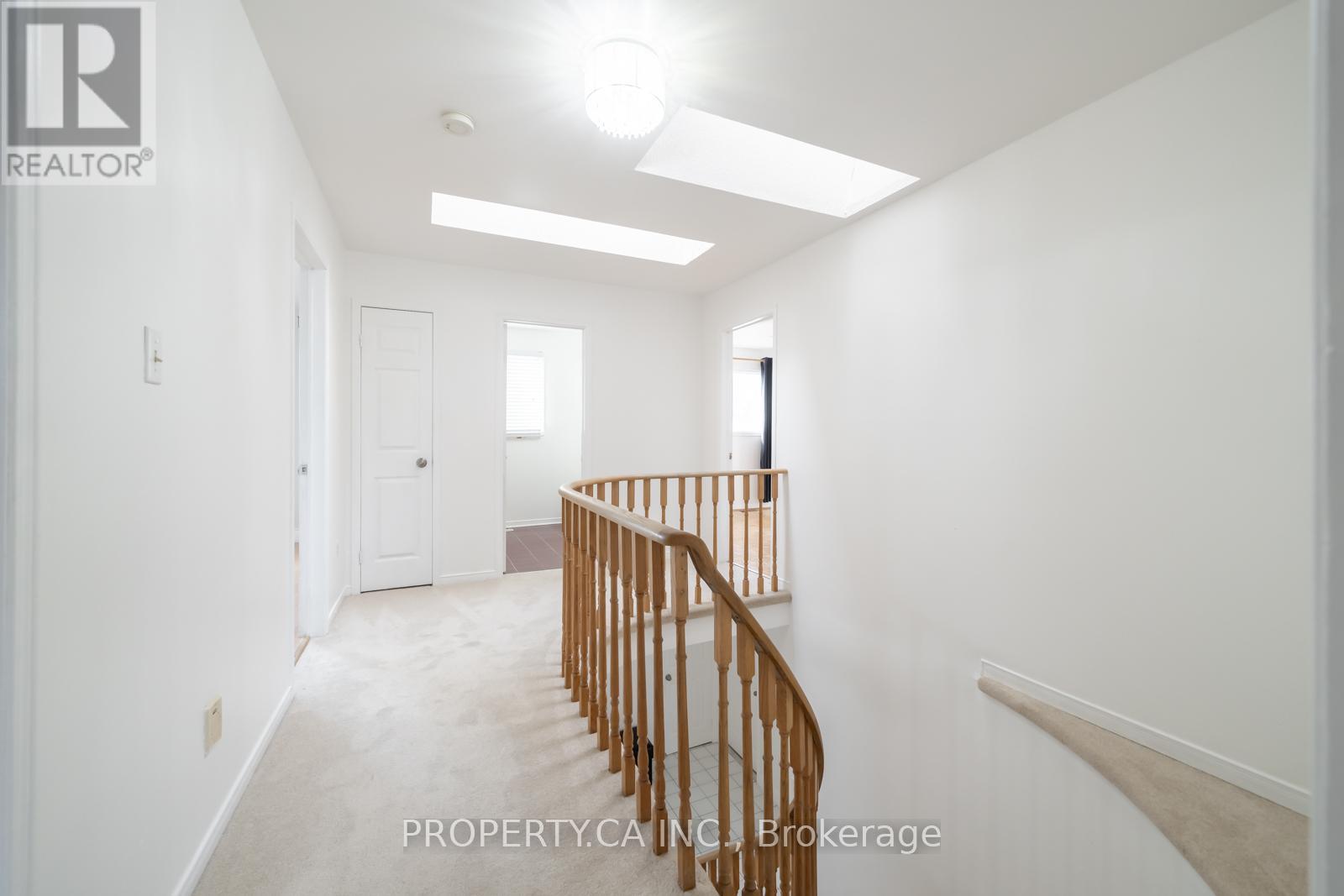 87 O'connor Crescent, Richmond Hill, Ontario  L4C 7N9 - Photo 33 - N12991376