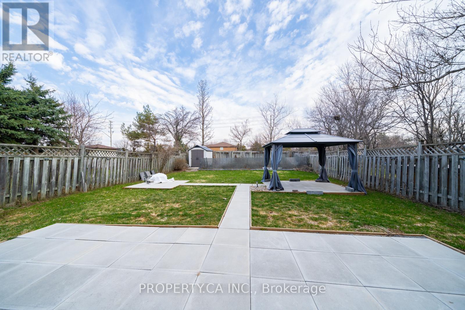 87 O'connor Crescent, Richmond Hill, Ontario  L4C 7N9 - Photo 40 - N12991376