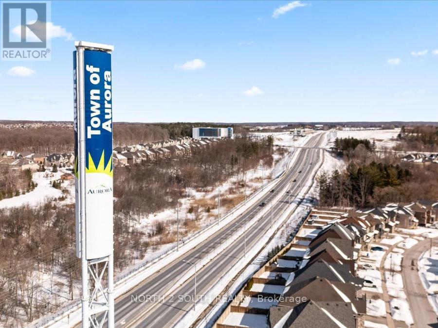 15 Gower Drive, Aurora, Ontario  L4G 0V9 - Photo 7 - N12991468