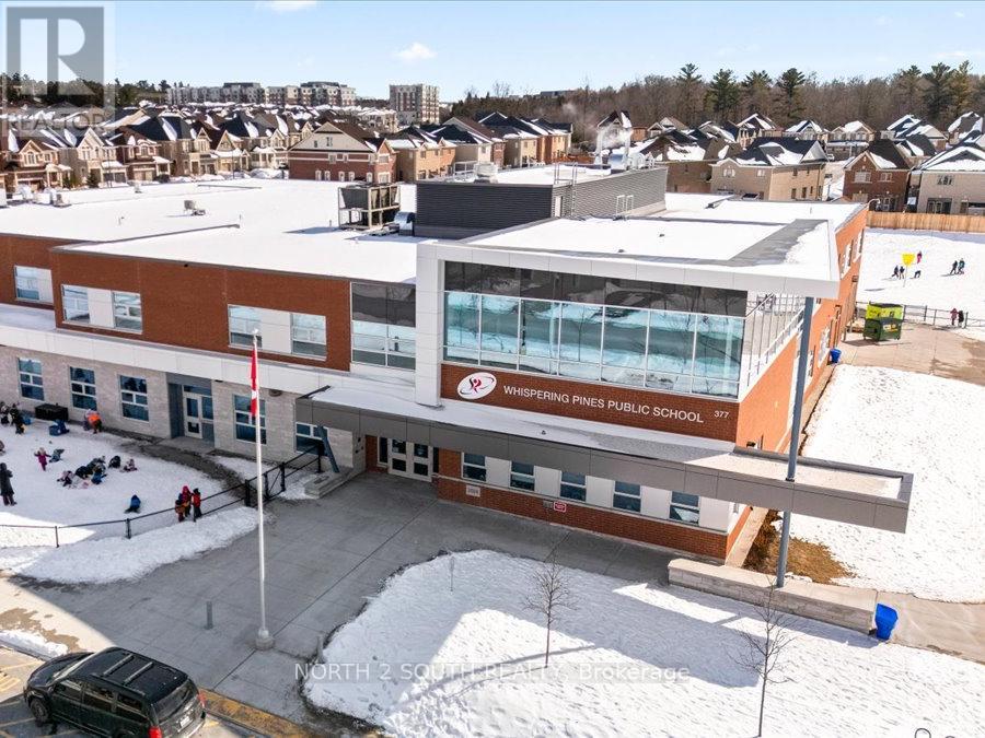 15 Gower Drive, Aurora, Ontario  L4G 0V9 - Photo 9 - N12991468