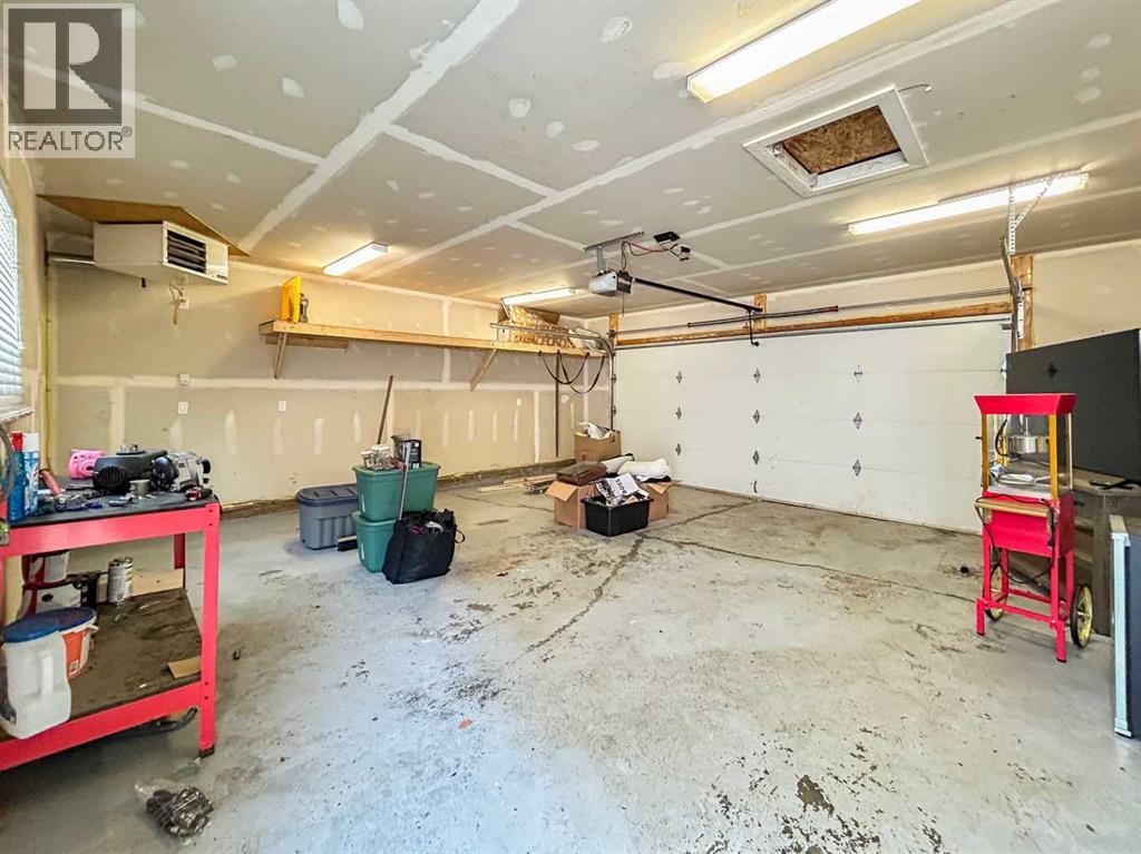 13, 300 Sparrow Hawk, Fort Mcmurray, Alberta  T9K 0Y6 - Photo 40 - A2290013