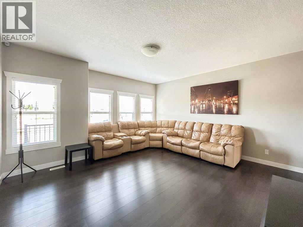 13, 300 Sparrow Hawk, Fort Mcmurray, Alberta  T9K 0Y6 - Photo 6 - A2290013