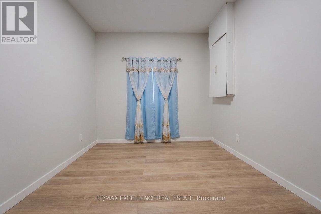 3 Hickling Trail, Barrie, Ontario  L4M 5V7 - Photo 26 - S12991234