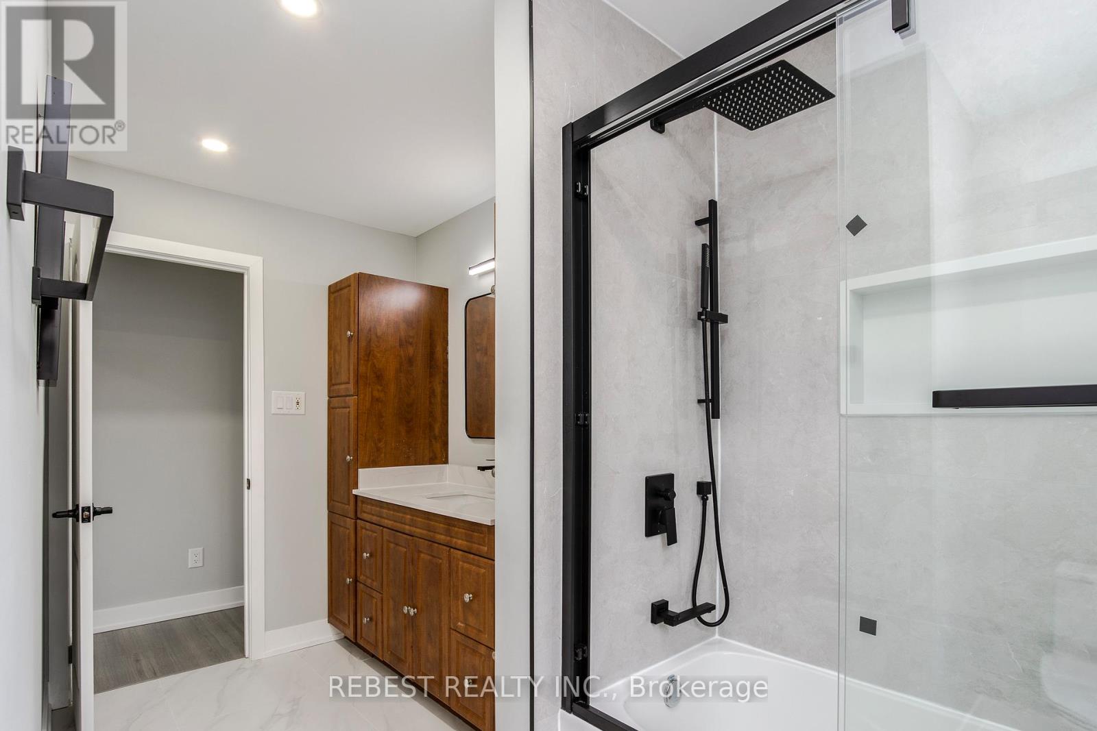 Main Floor - 92 Lillian Crescent, Barrie, Ontario  L4N 5H7 - Photo 24 - S12991286