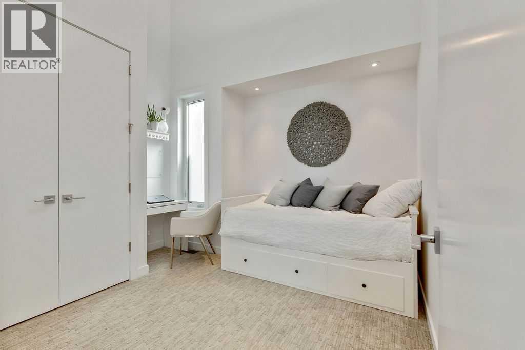 2136 53 Avenue Sw, Calgary, Alberta  T3E 1K8 - Photo 35 - A2299451