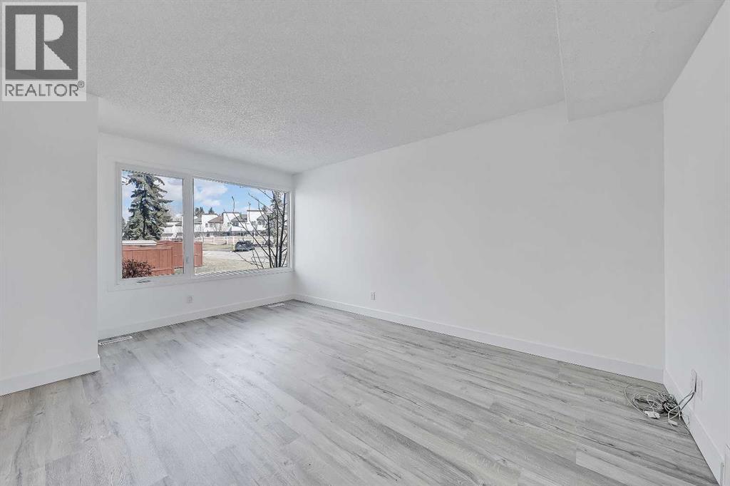 24, 3620 51 Street Sw, Calgary, Alberta  T3E 6N7 - Photo 2 - A2300734