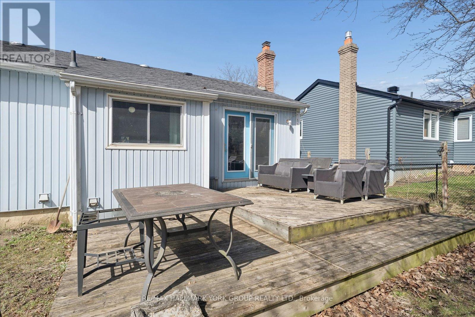 47 Holland River Boulevard, East Gwillimbury, Ontario  L9N 1C4 - Photo 6 - N12991362