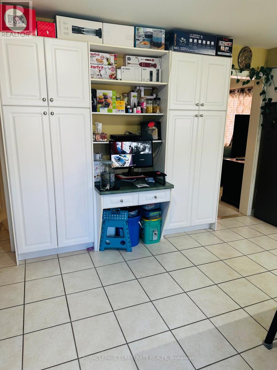 35 Raquel Street, Barrie, Ontario  L4N 9S4 - Photo 9 - S12987670