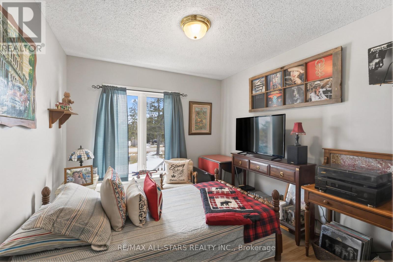 235 George Drive, Kawartha Lakes, Ontario  K0M 1A0 - Photo 18 - X12922754