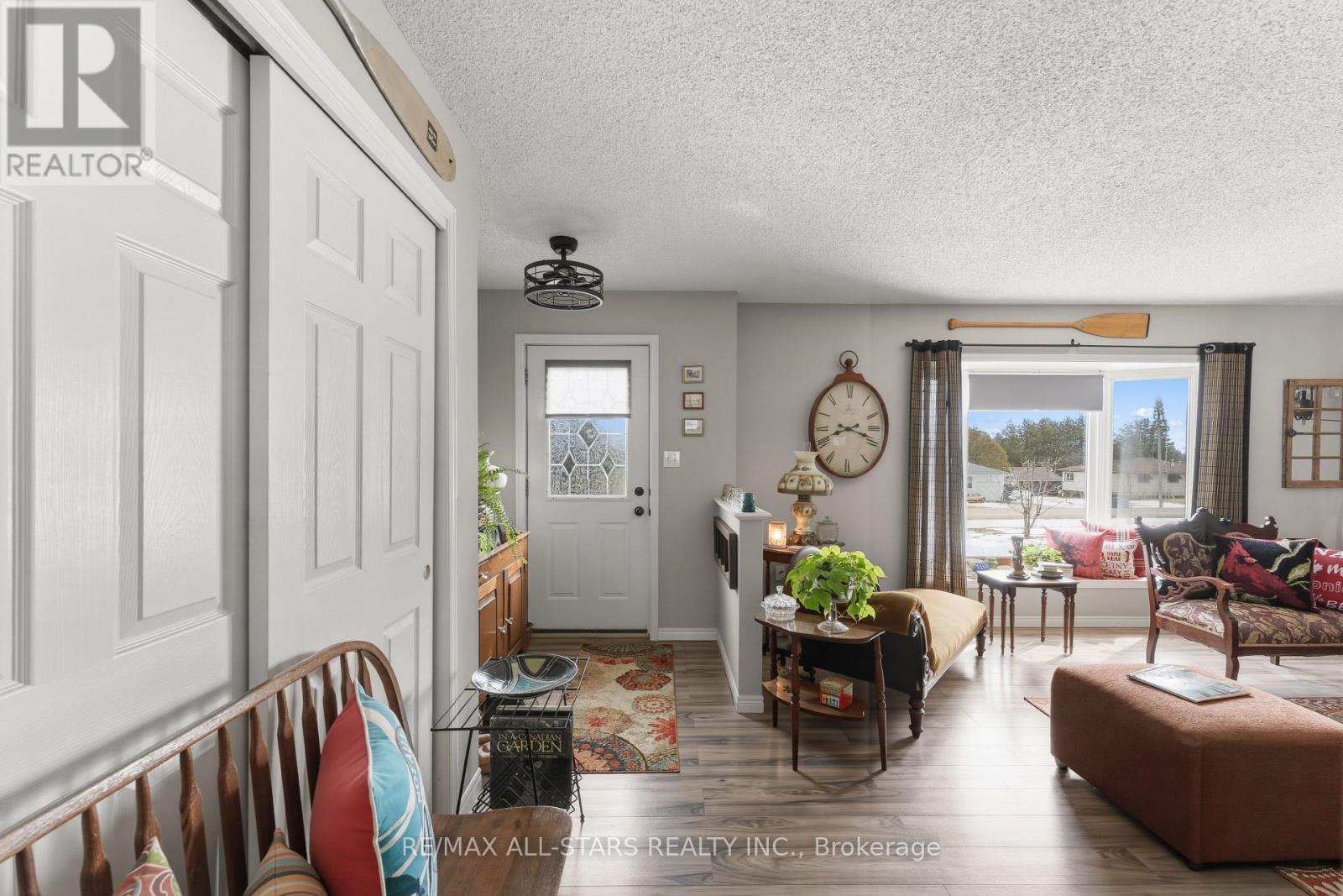 235 George Drive, Kawartha Lakes, Ontario  K0M 1A0 - Photo 5 - X12922754