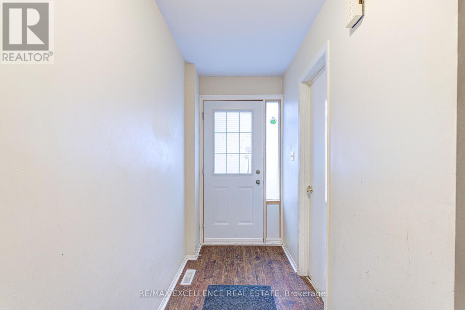 45 - 445 Ontario Street N, Milton, Ontario  L9T 3J4 - Photo 4 - W12991242