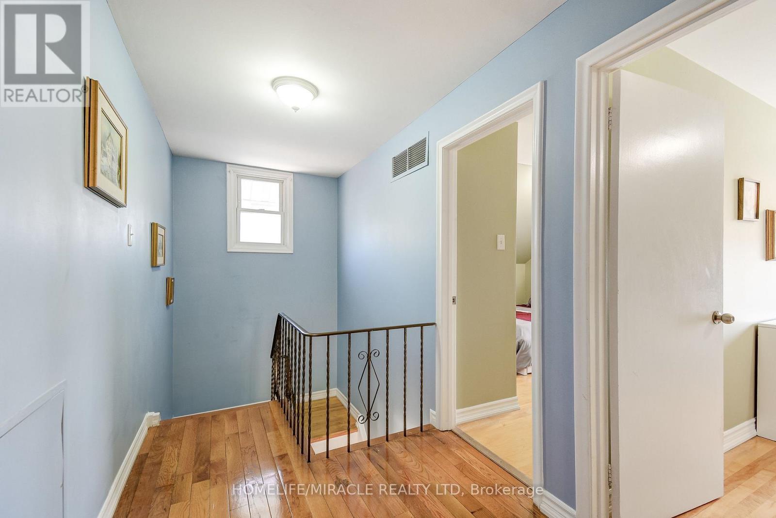 59 Joseph Street, Toronto, Ontario  M9N 2H9 - Photo 20 - W12991296