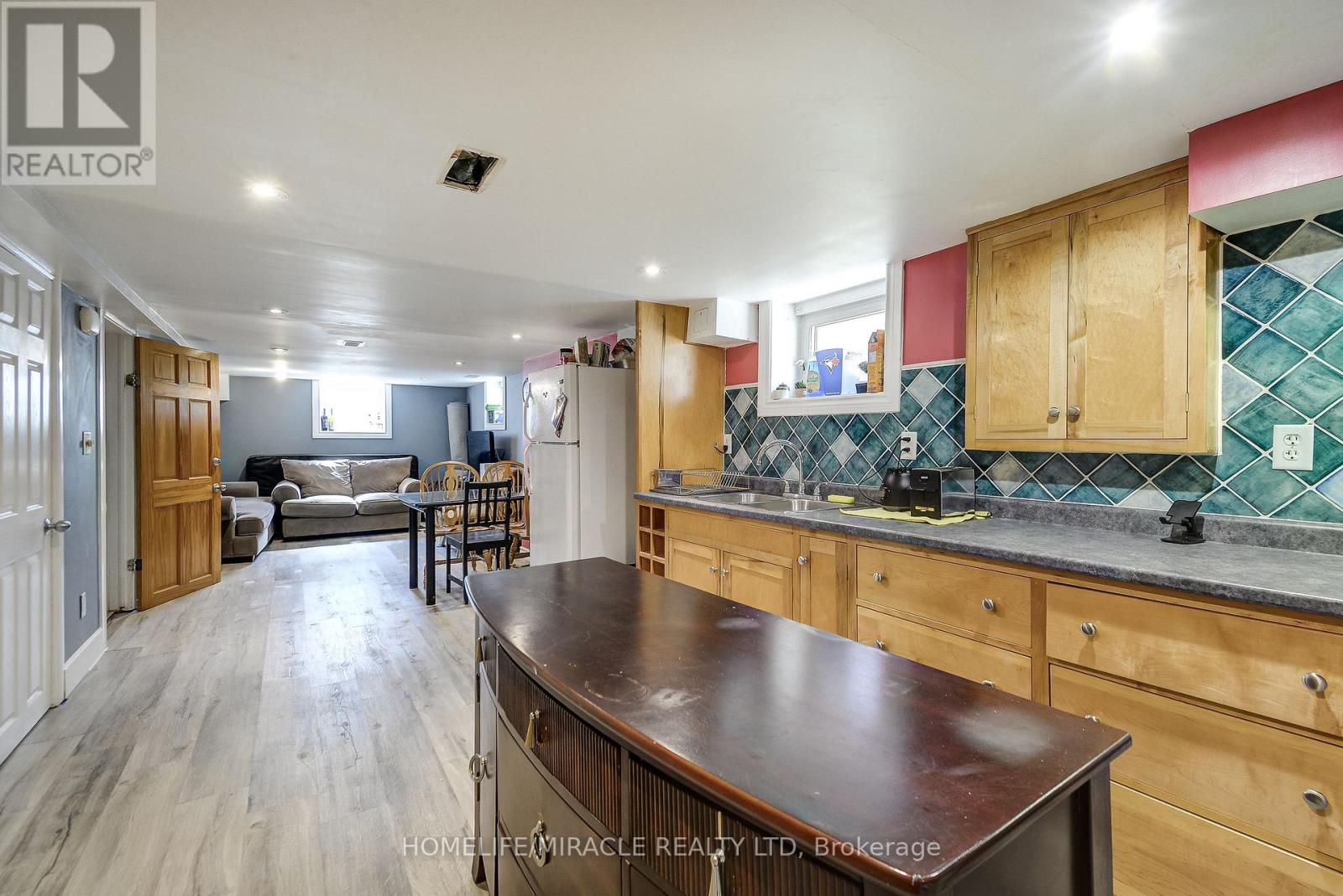 59 Joseph Street, Toronto, Ontario  M9N 2H9 - Photo 28 - W12991296