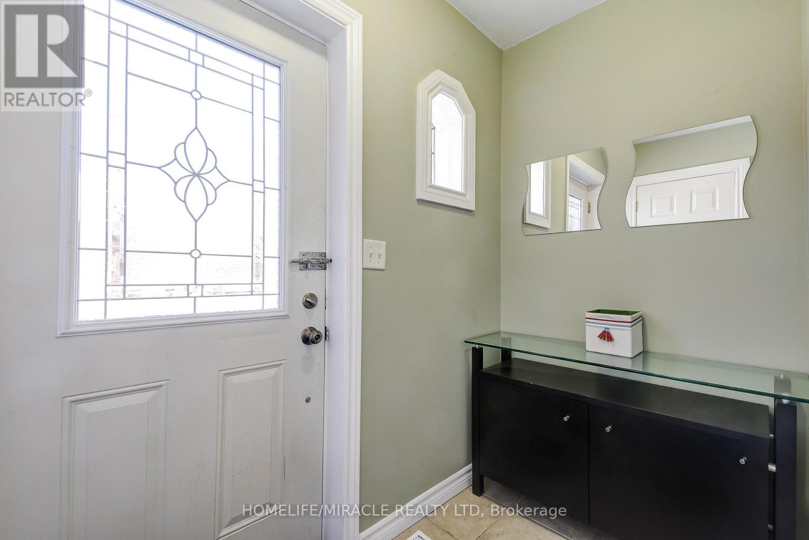 59 Joseph Street, Toronto, Ontario  M9N 2H9 - Photo 4 - W12991296