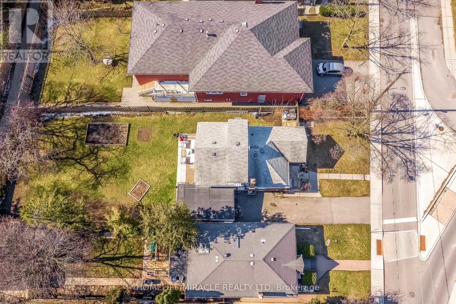 59 Joseph Street, Toronto, Ontario  M9N 2H9 - Photo 41 - W12991296