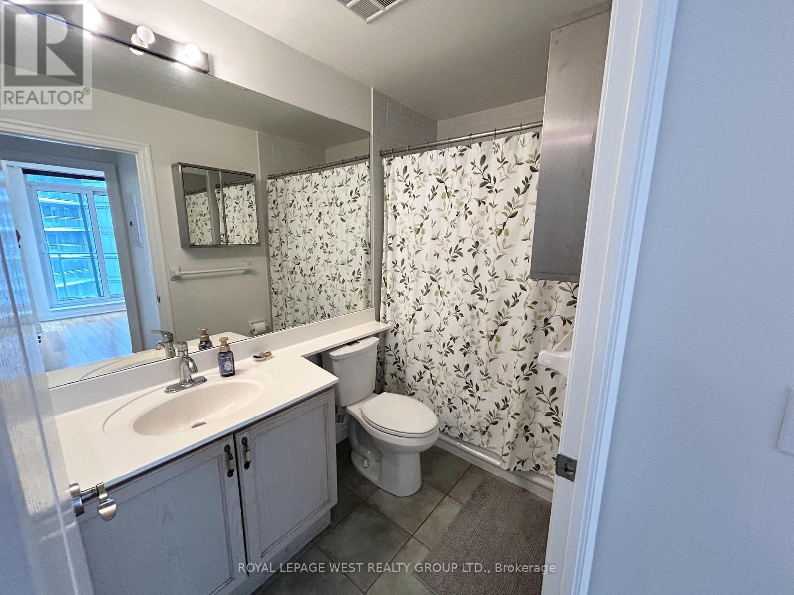 711 - 2119 Lakeshore Boulevard, Toronto, Ontario  M8V 4E8 - Photo 13 - W12991304