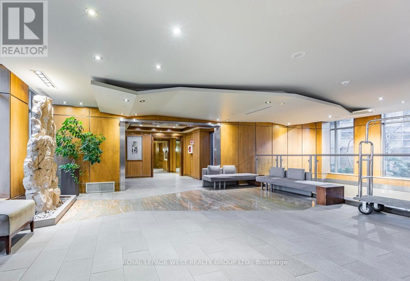 711 - 2119 Lakeshore Boulevard, Toronto, Ontario  M8V 4E8 - Photo 15 - W12991304