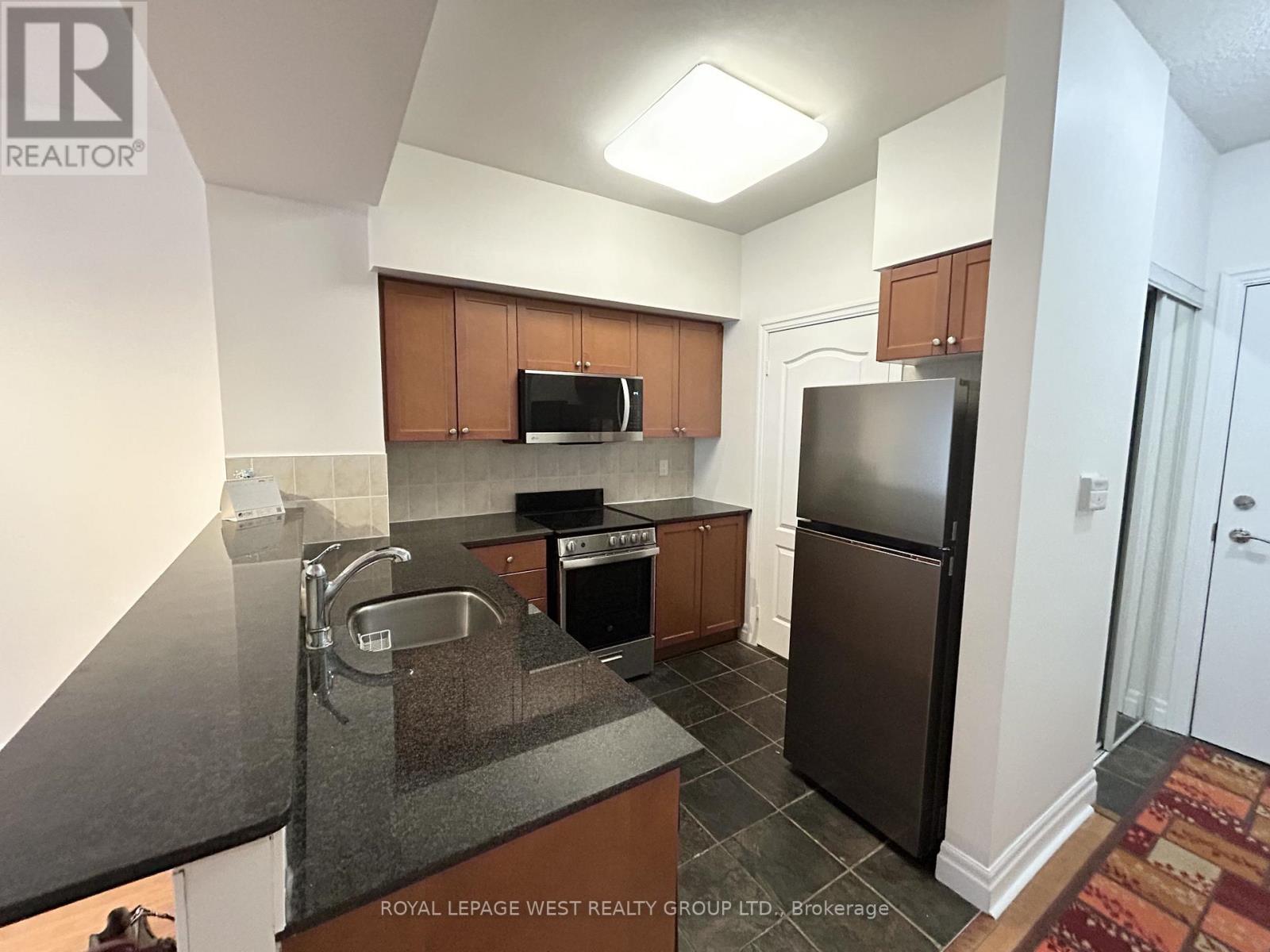 711 - 2119 Lakeshore Boulevard, Toronto, Ontario  M8V 4E8 - Photo 5 - W12991304