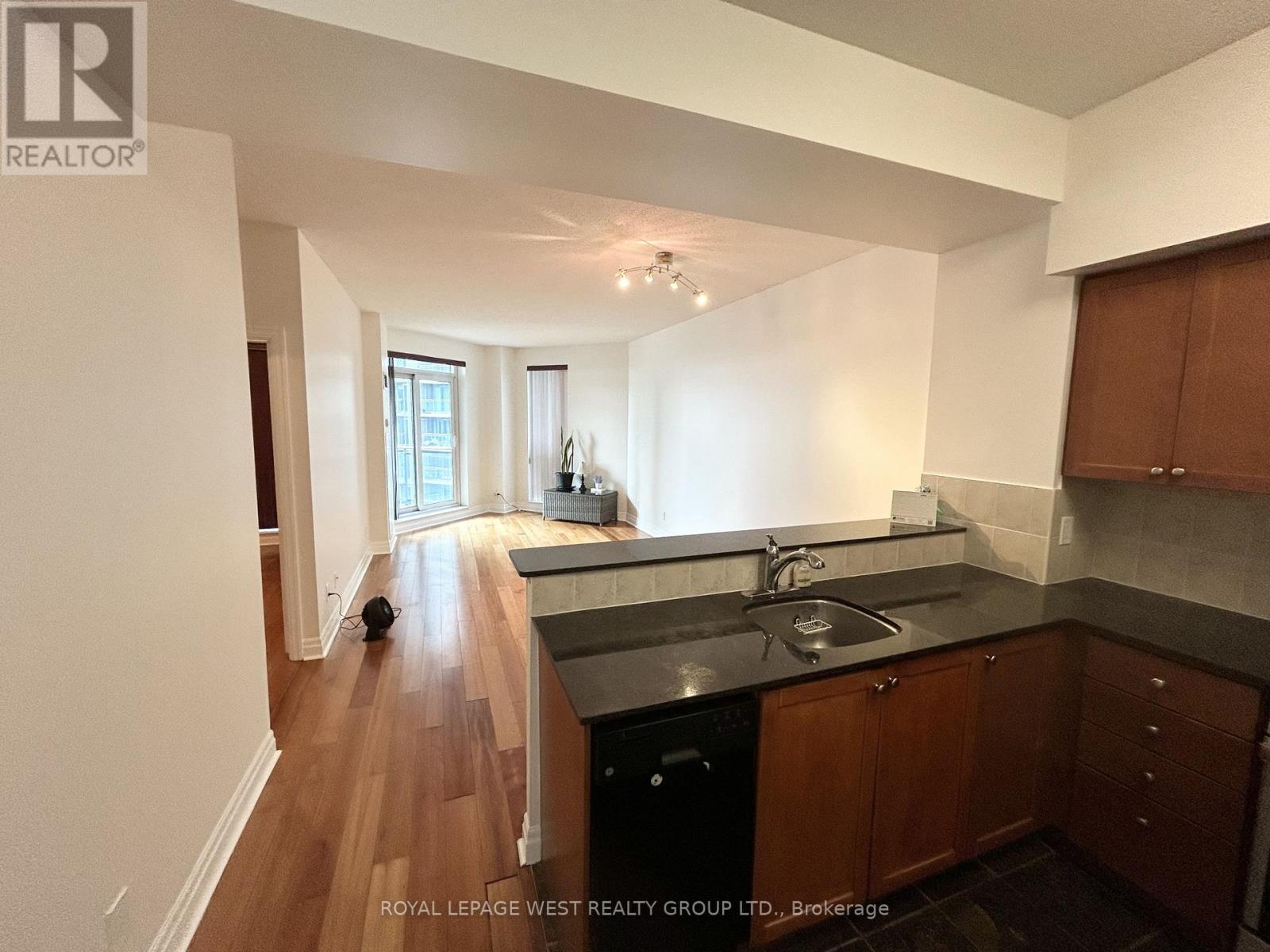 711 - 2119 Lakeshore Boulevard, Toronto, Ontario  M8V 4E8 - Photo 6 - W12991304