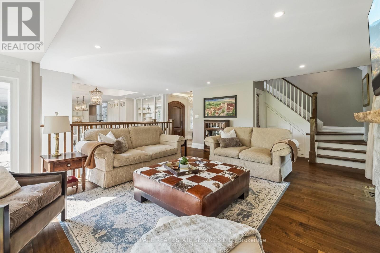 382 Trafalgar Road, Oakville, Ontario  L6J 3H5 - Photo 11 - W12991350