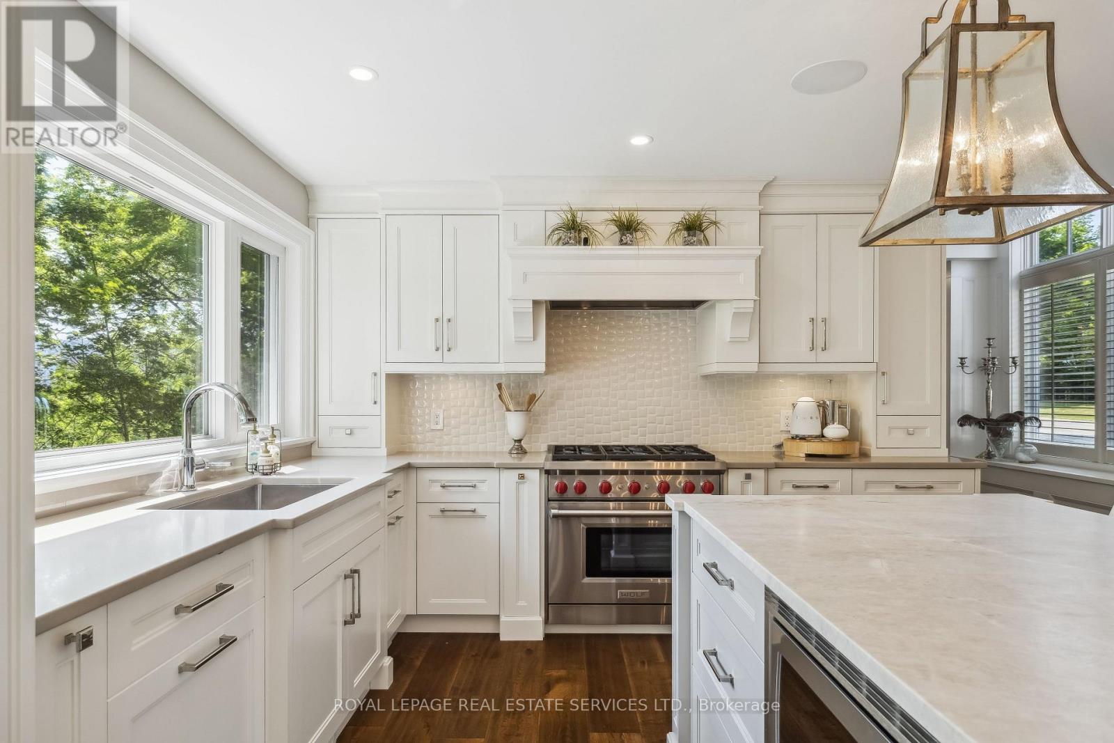 382 Trafalgar Road, Oakville, Ontario  L6J 3H5 - Photo 17 - W12991350