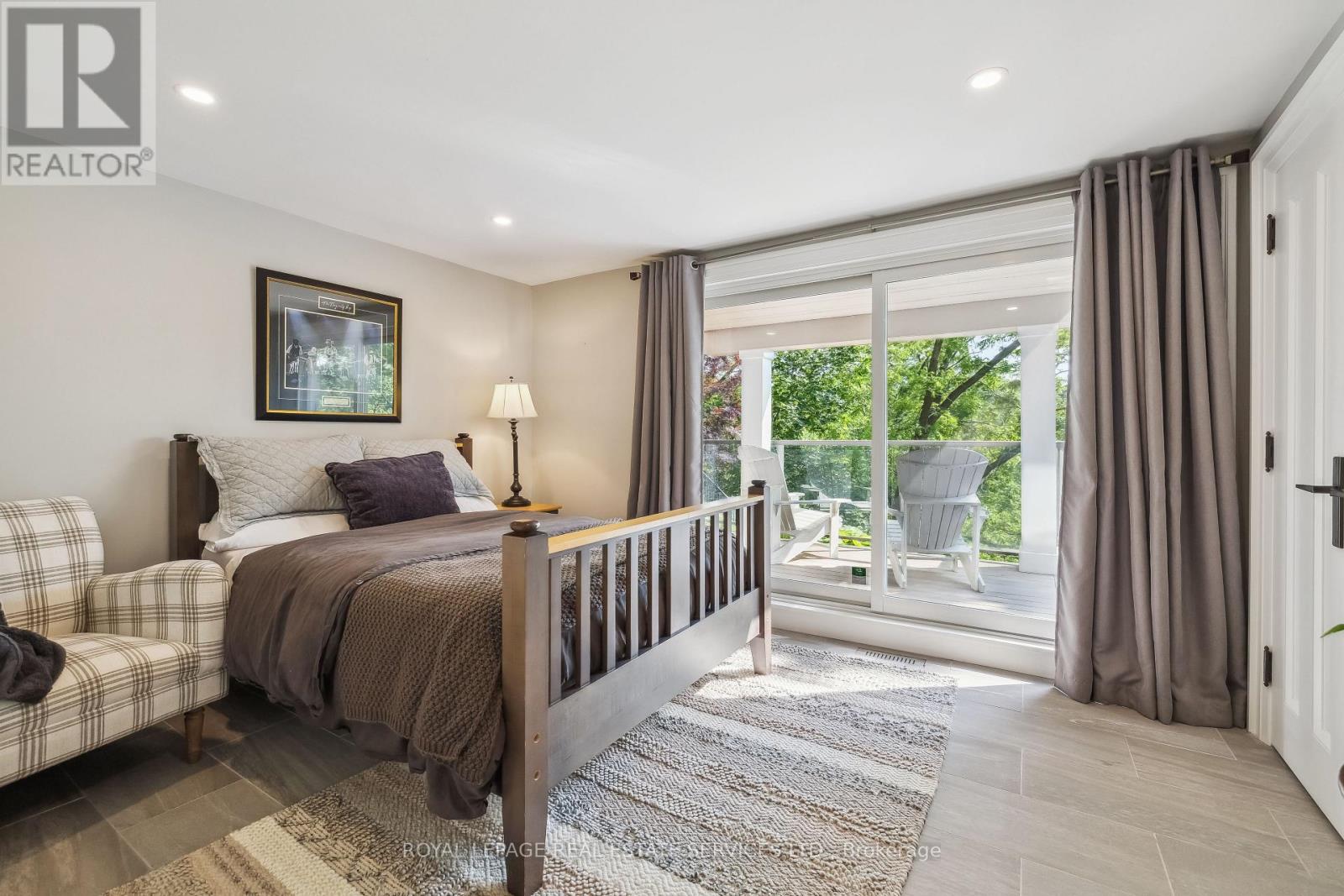 382 Trafalgar Road, Oakville, Ontario  L6J 3H5 - Photo 27 - W12991350