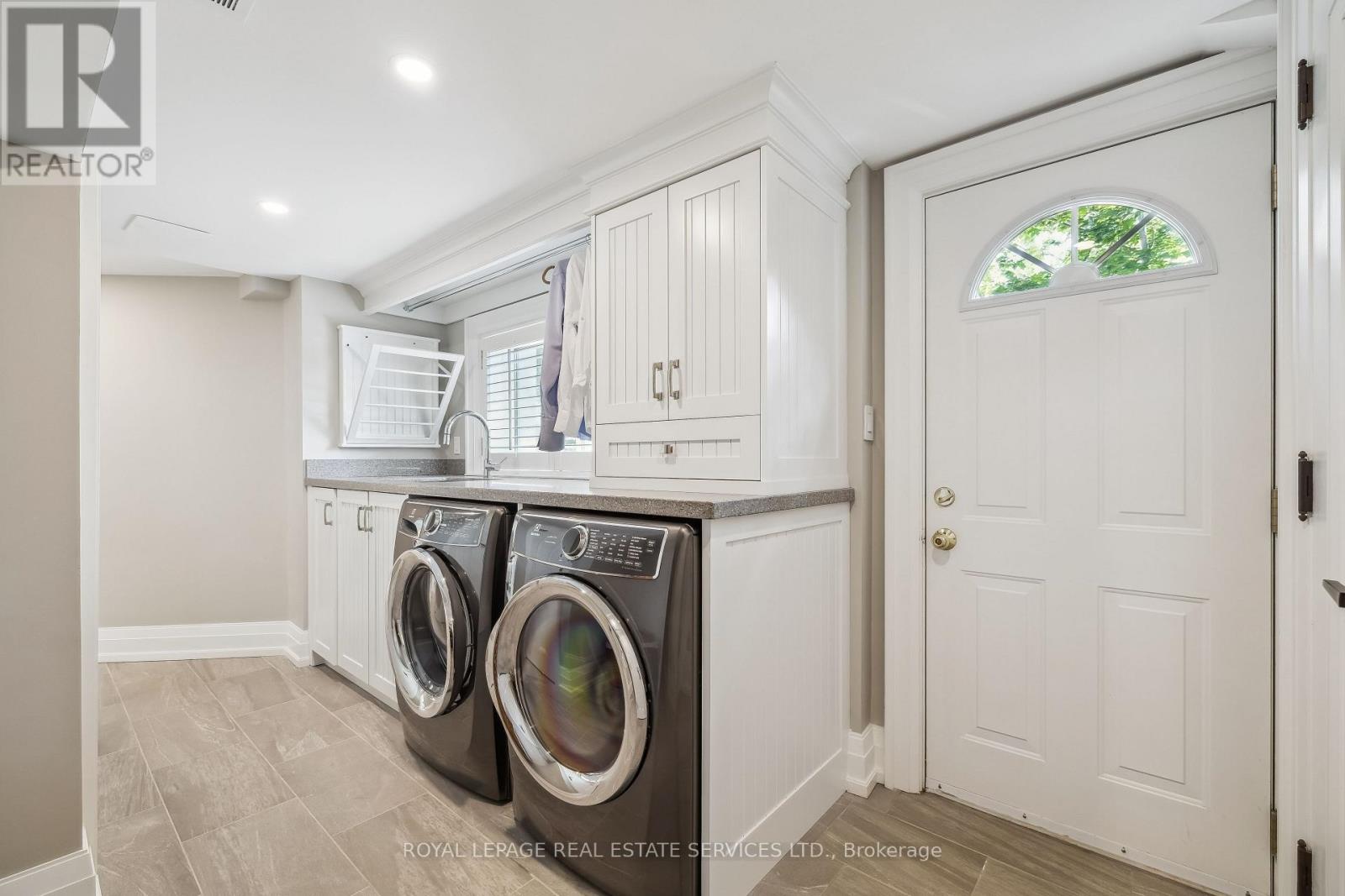 382 Trafalgar Road, Oakville, Ontario  L6J 3H5 - Photo 30 - W12991350