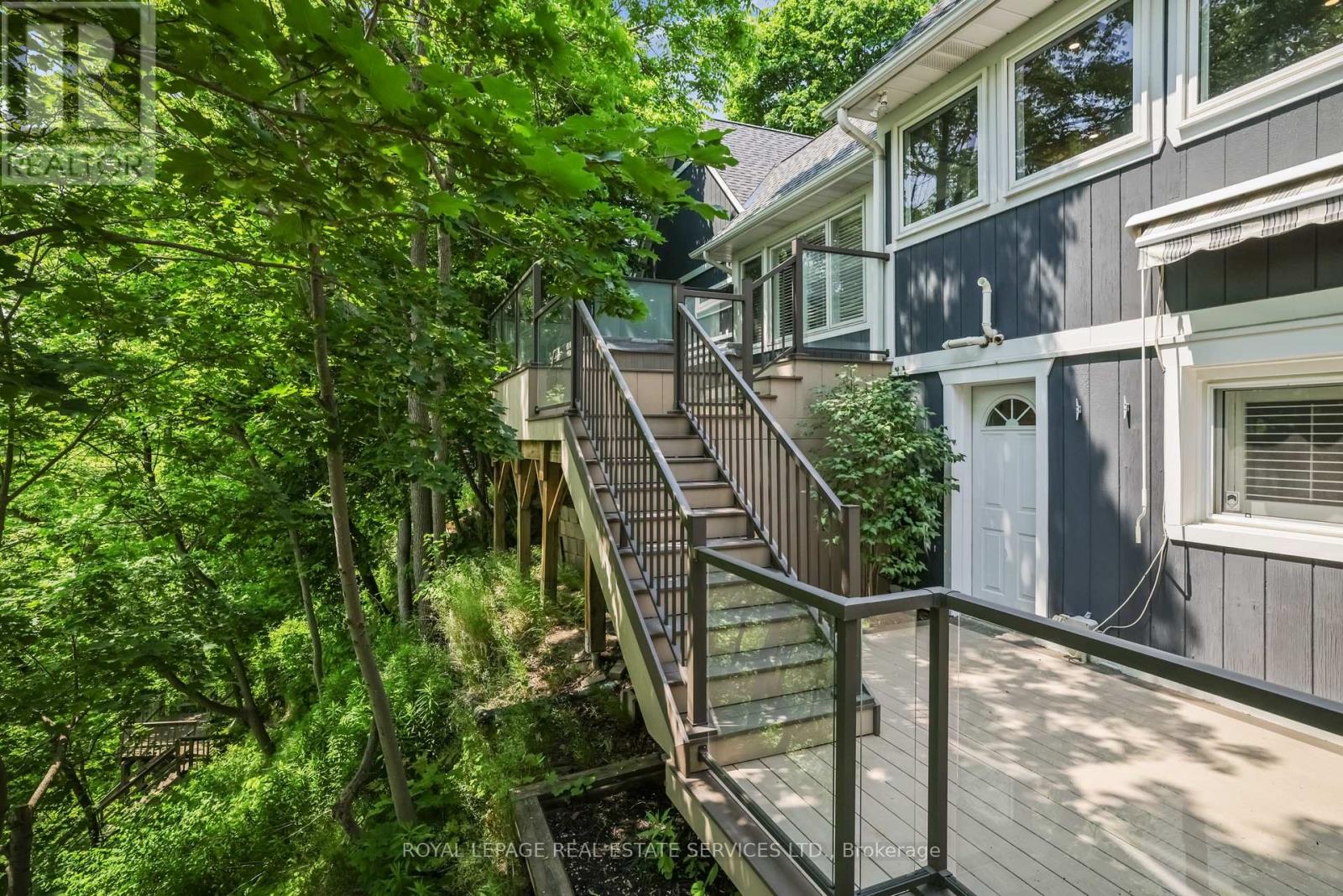 382 Trafalgar Road, Oakville, Ontario  L6J 3H5 - Photo 36 - W12991350