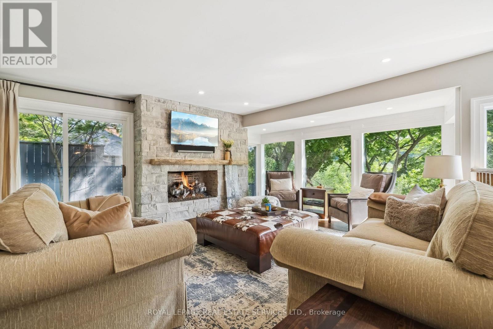 382 Trafalgar Road, Oakville, Ontario  L6J 3H5 - Photo 8 - W12991350