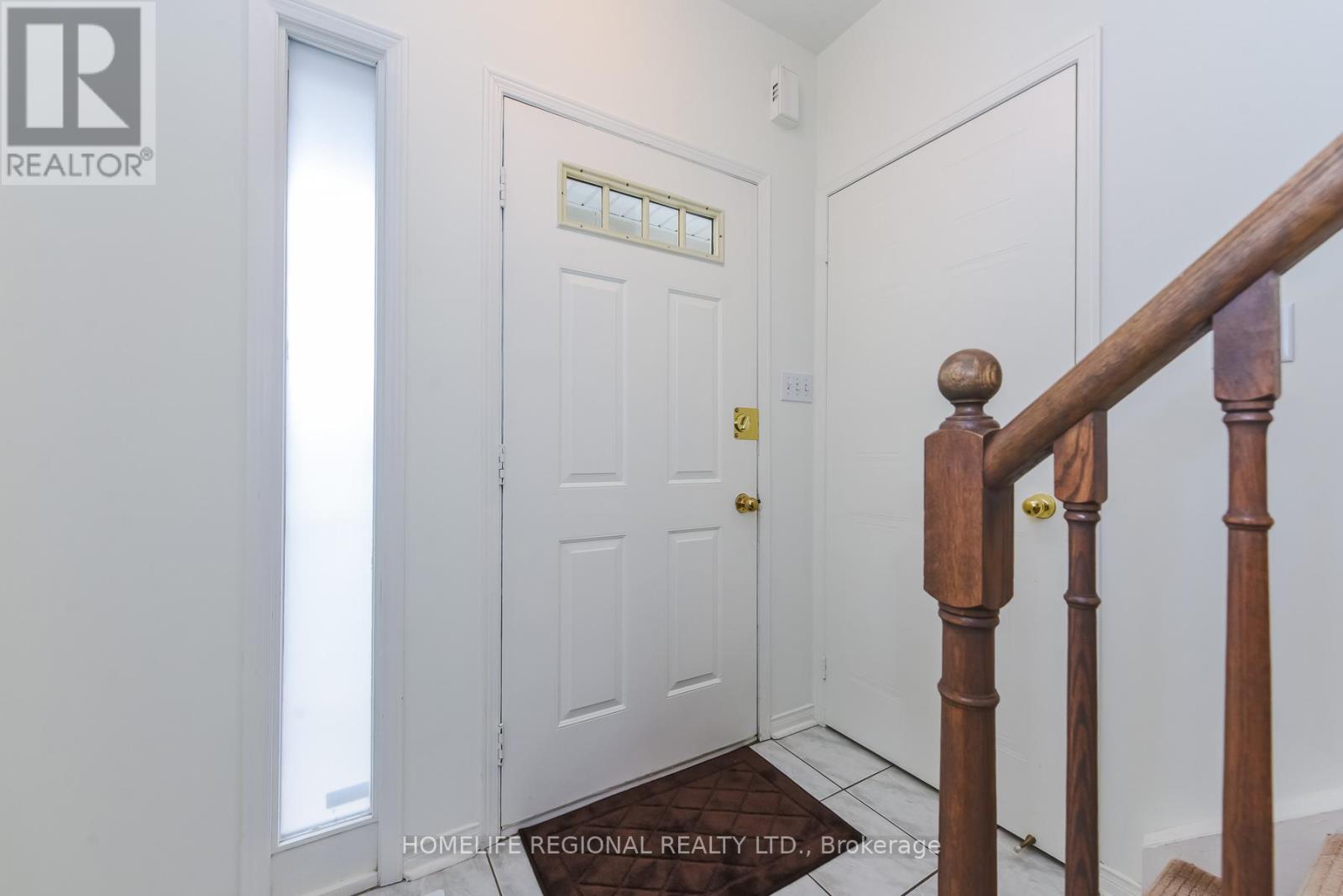 72 - 7105 Branigan Gate, Mississauga, Ontario  L5N 7S2 - Photo 3 - W12991414