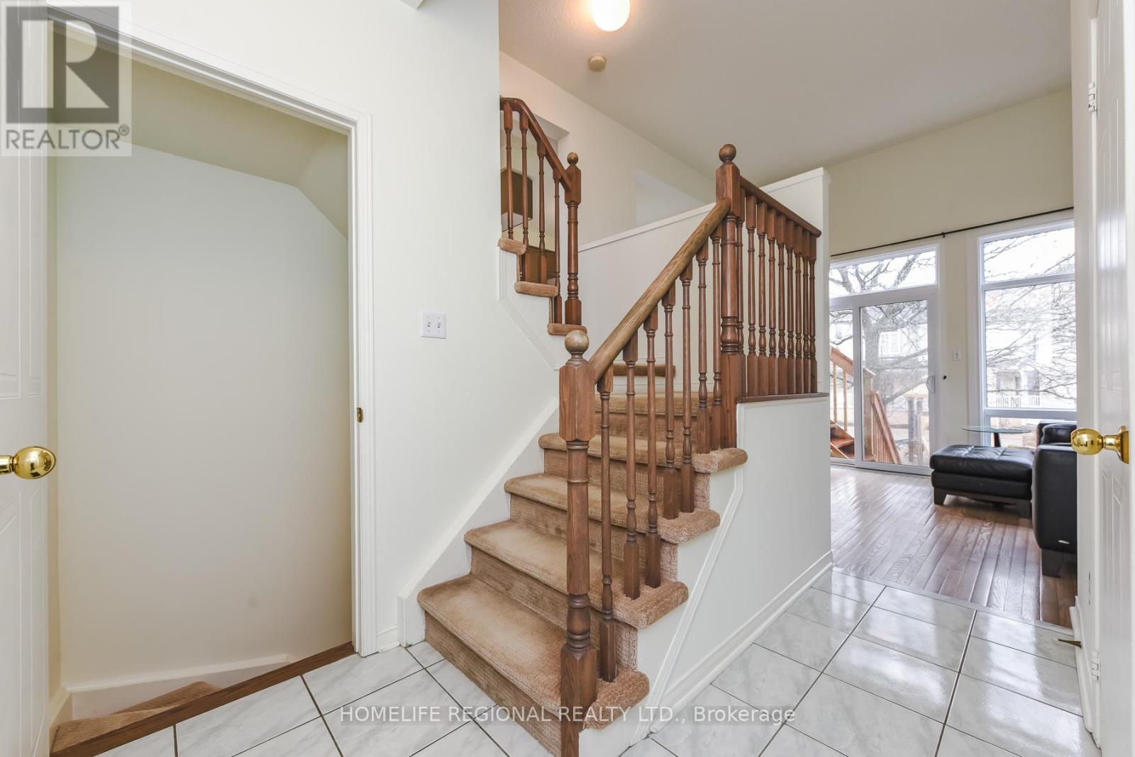 72 - 7105 Branigan Gate, Mississauga, Ontario  L5N 7S2 - Photo 4 - W12991414