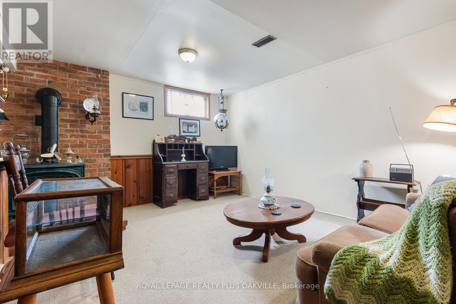 227 Sandwell Drive, Oakville, Ontario  L6L 4P3 - Photo 20 - W12991424