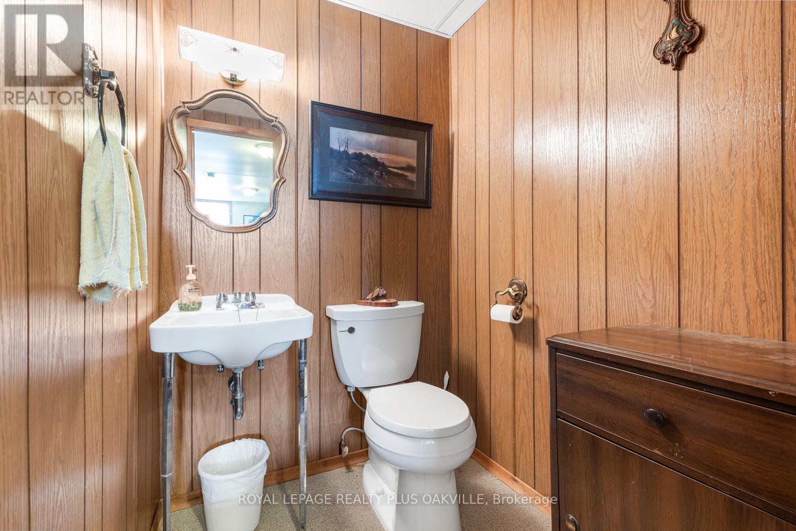 227 Sandwell Drive, Oakville, Ontario  L6L 4P3 - Photo 23 - W12991424