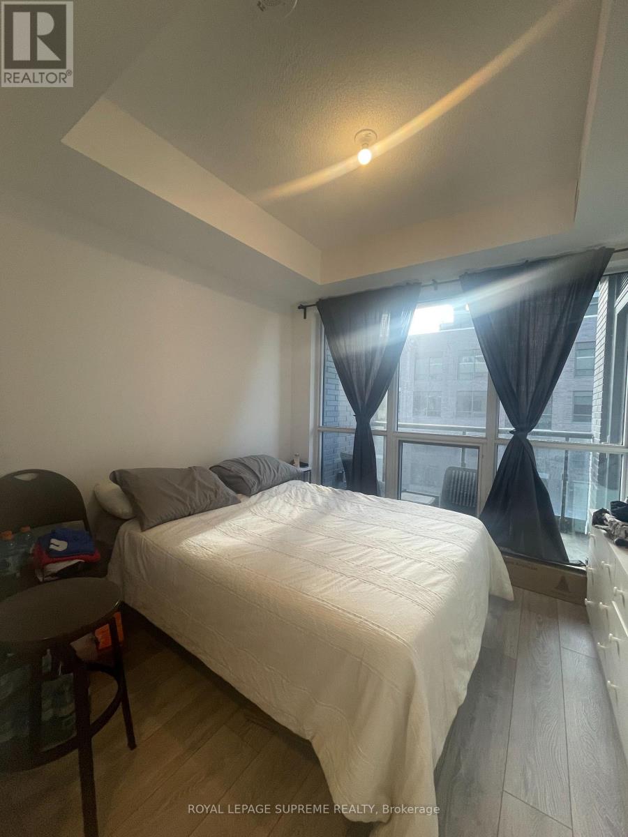 646 - 26 Gibbs Road, Toronto, Ontario  M9B 0E3 - Photo 11 - W12991458