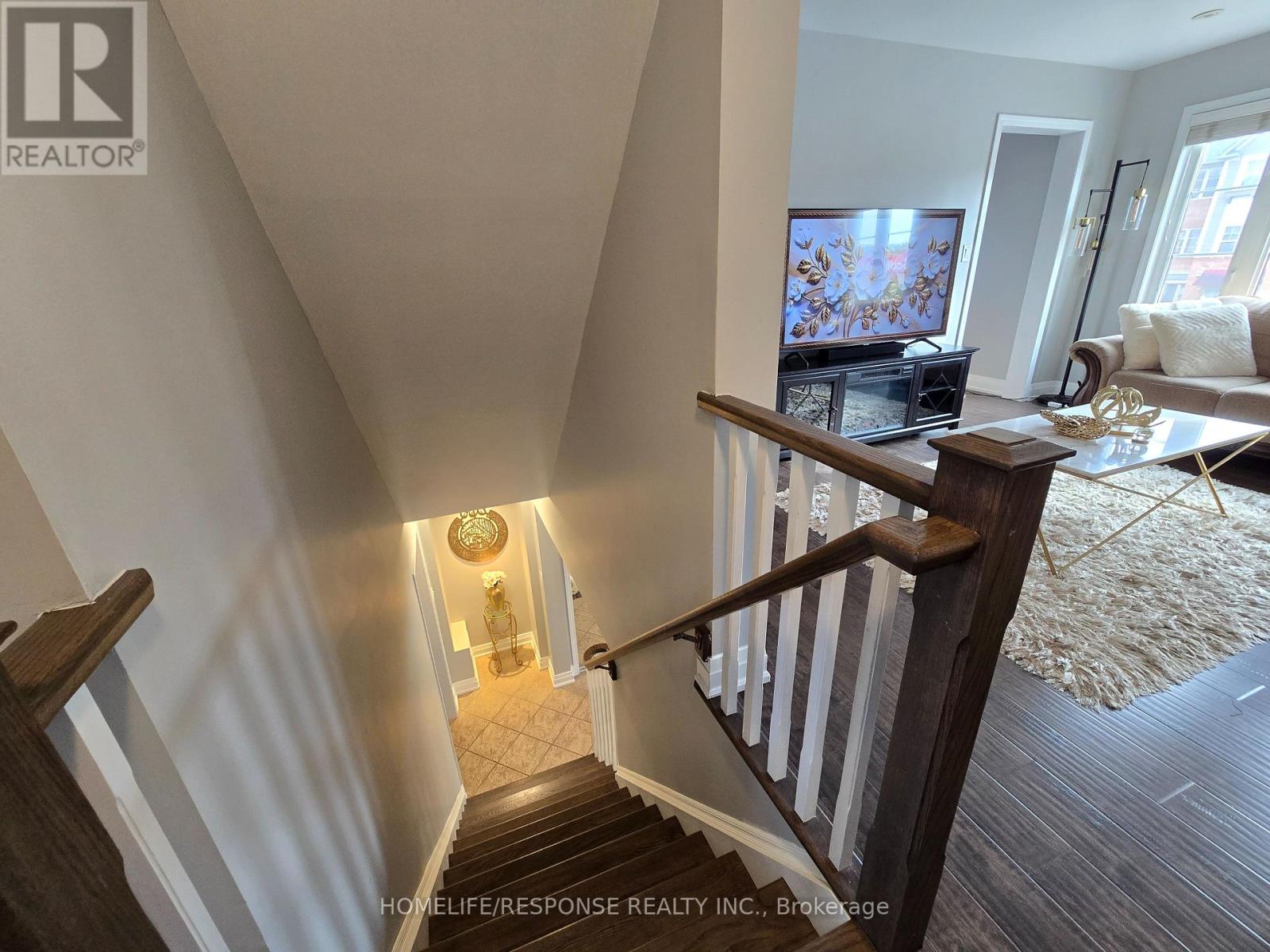 635 Scott Boulevard, Milton, Ontario  L9T 0P2 - Photo 2 - W12991480