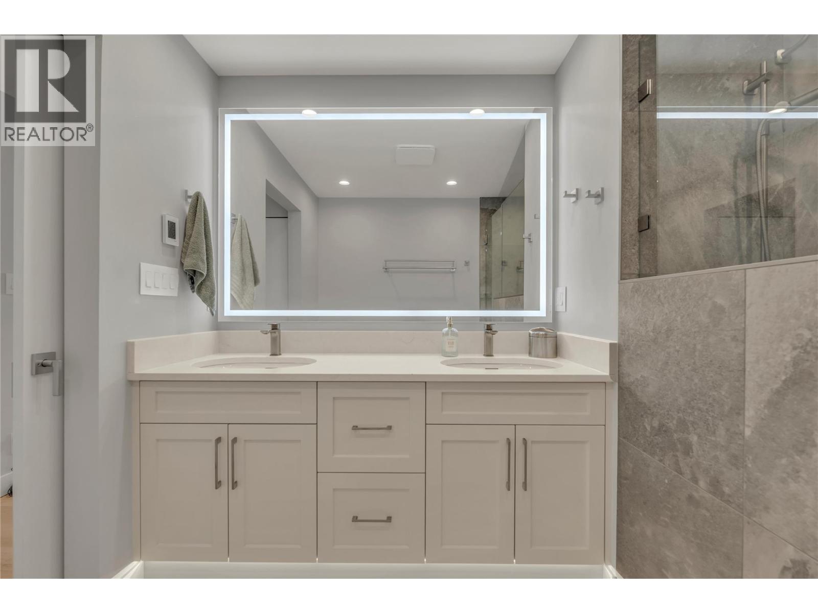 86 Lakeshore Drive Unit# 701, Penticton, British Columbia  V2A 1B5 - Photo 46 - 10380124