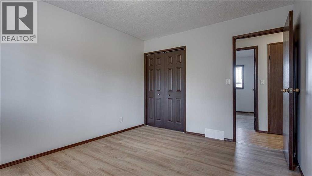 19 Bettenson Street, Red Deer, Alberta  T4R 1J5 - Photo 13 - A2299017