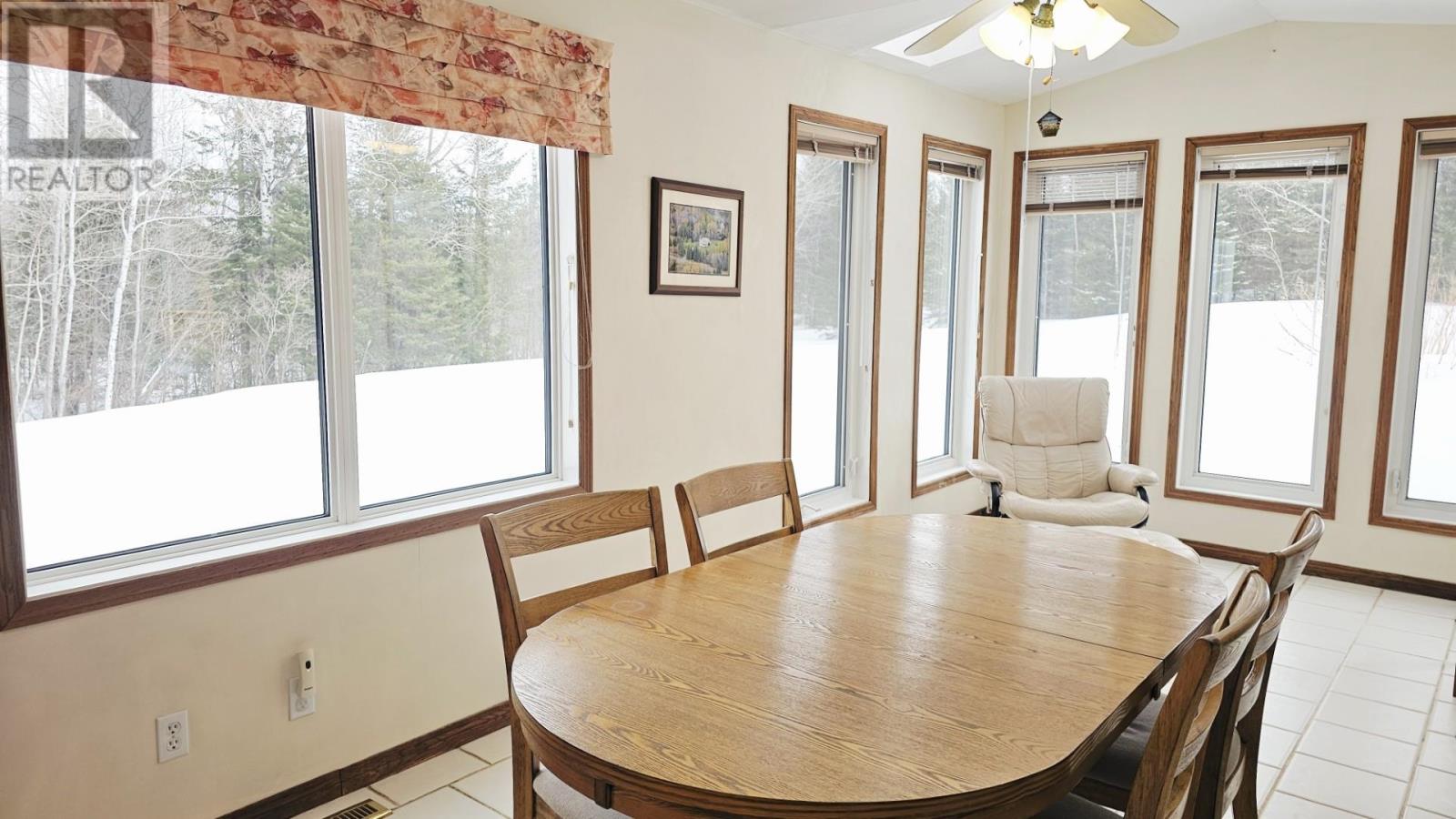 164 Morrow Rd, Rural Thunder Bay, Ontario  P0T 2G0 - Photo 7 - TB2600612