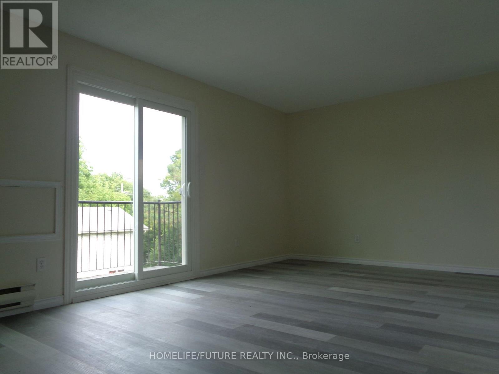 35 Union Street, Belleville, Ontario  K8P 2B5 - Photo 11 - X12991268